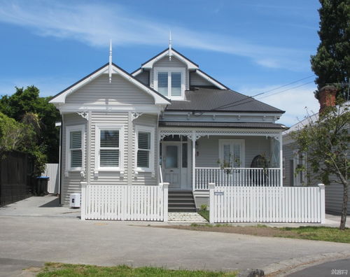 Auckland Villa